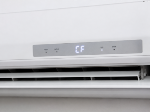 Mã CF trên điều hòa nghĩa là gì và cách tự xử lý nhanh tại nhà